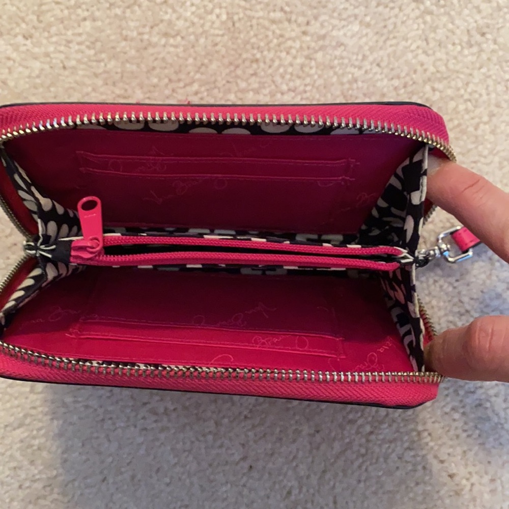 Vera Bradley pink leather wristlet - Picture 3 of 3